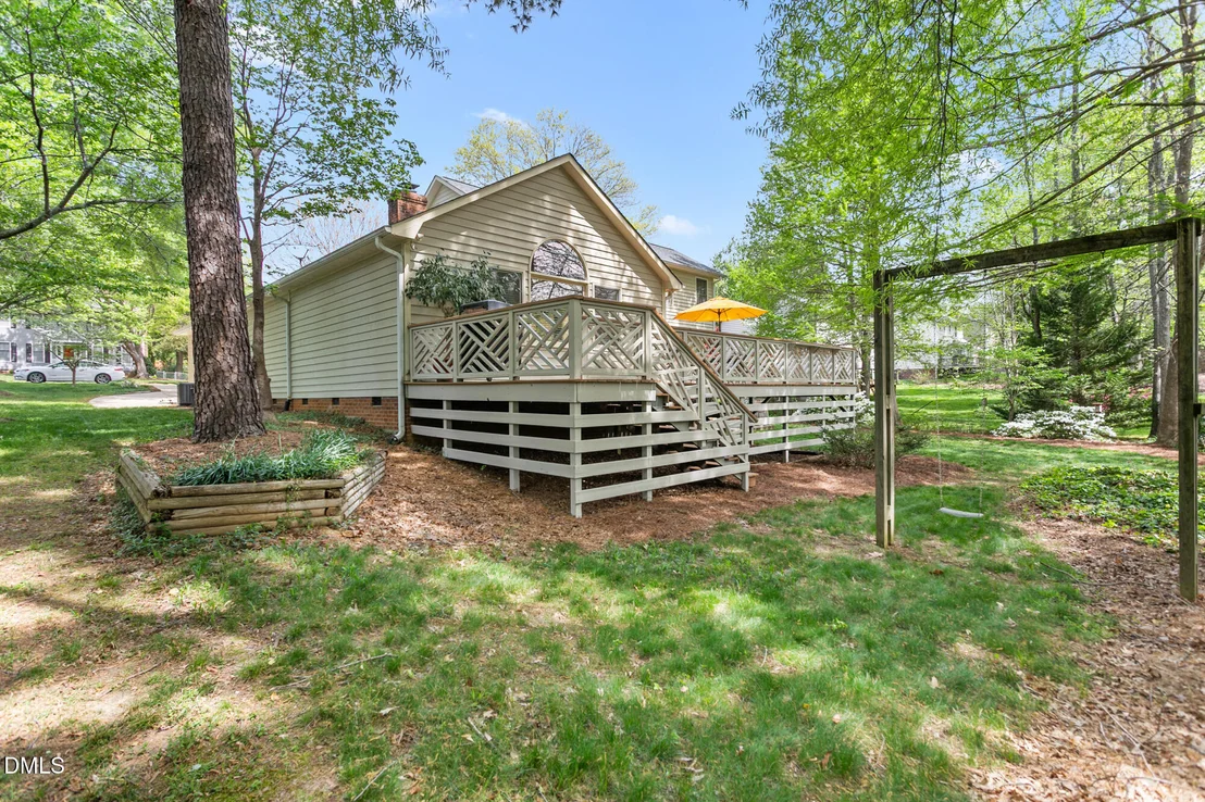 Photo of 207 Windrift Drive