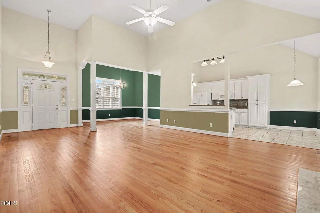 Photo of 113 Lake Point Drive