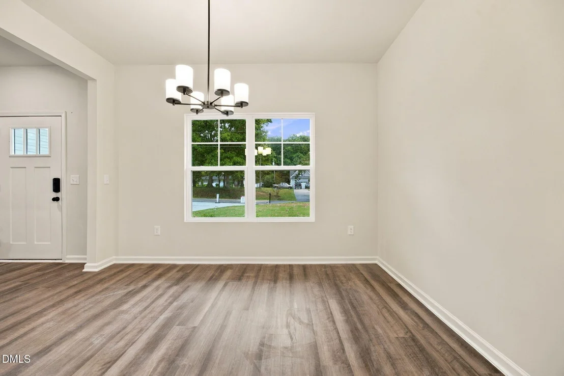Photo of 713 Crestview Drive