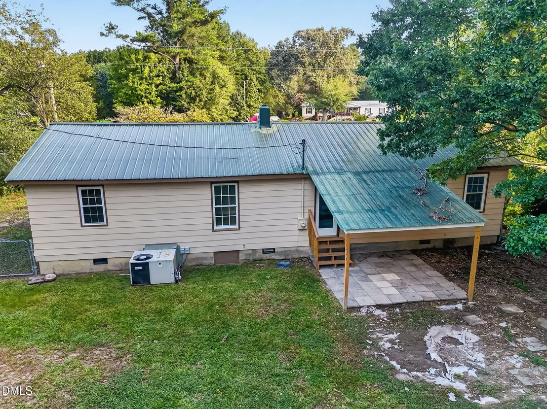 Photo of 935 Maynard Road