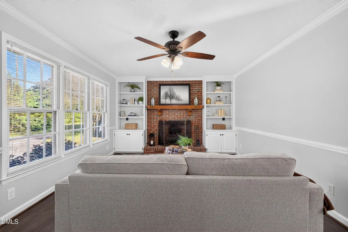Photo of 8609 Manns Loop Road