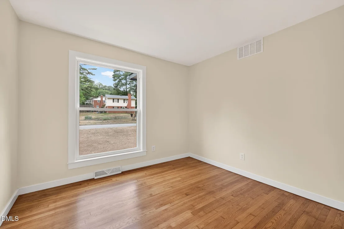 Photo of 4612 Radcliff Road