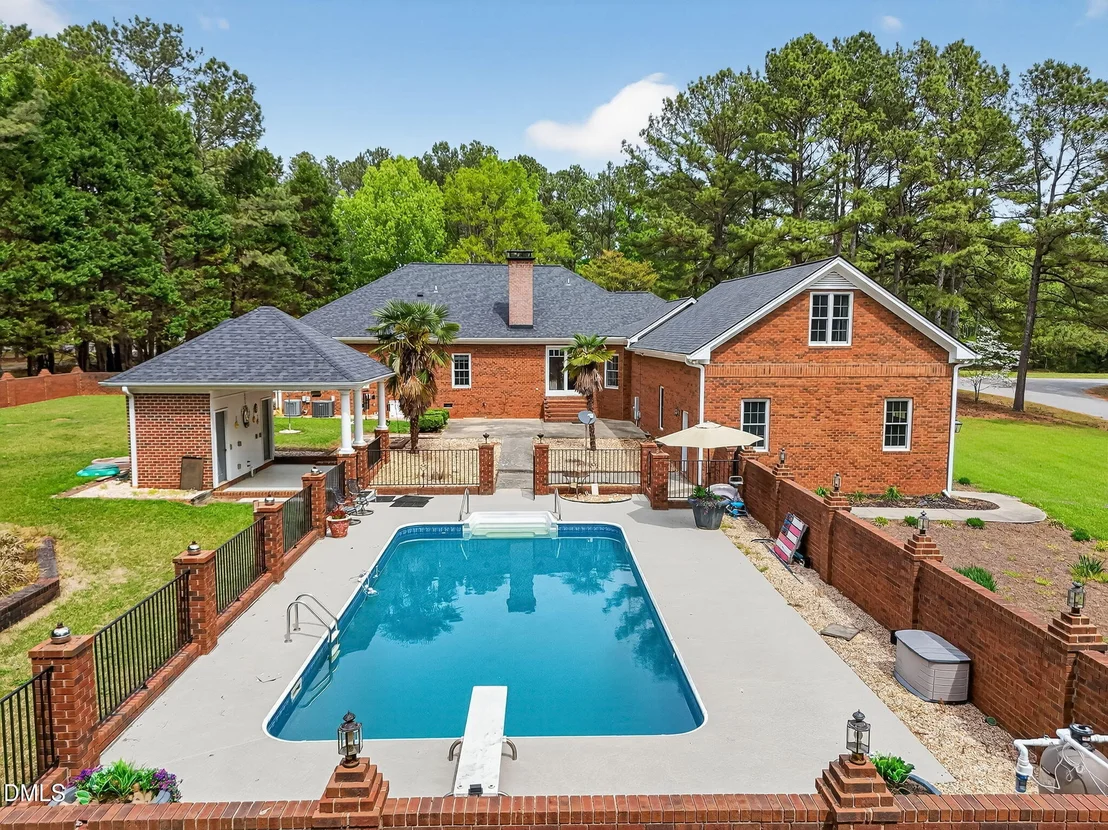 Photo of 3400 Queen Ann Drive