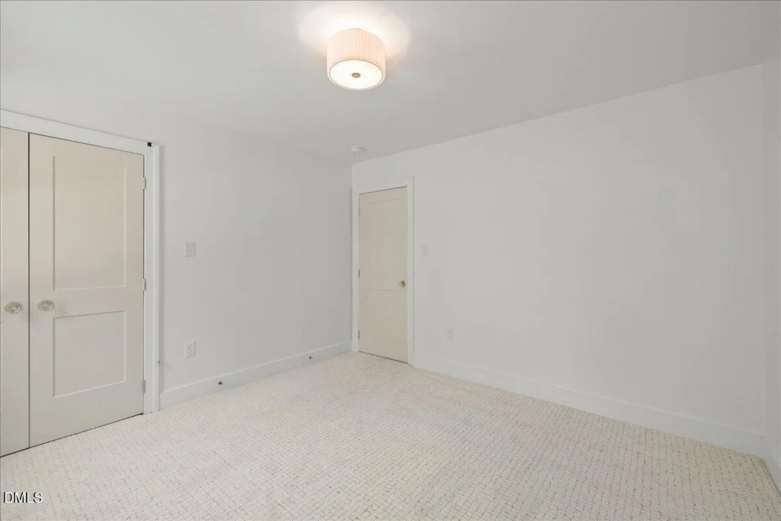 Photo of 419 Eagle Point Road
