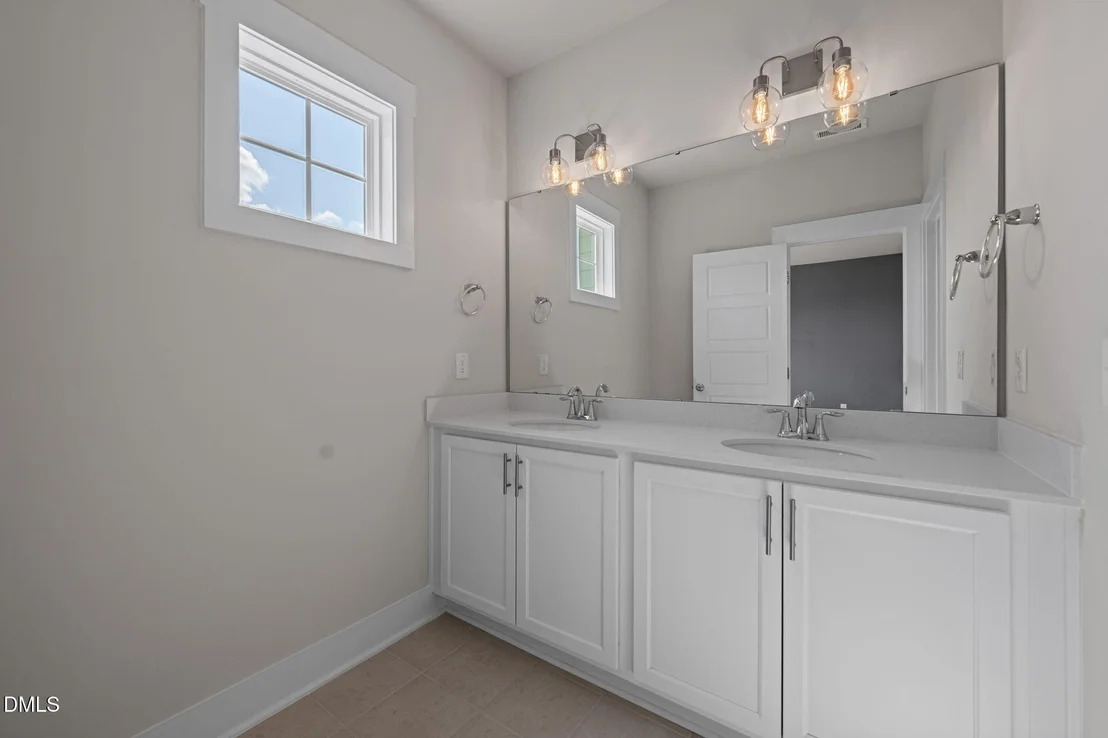 Photo of 1341 Piper Hill Lane
