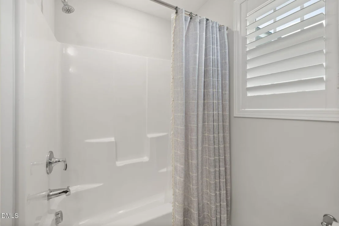 Photo of 118 W Sand Luggs Court