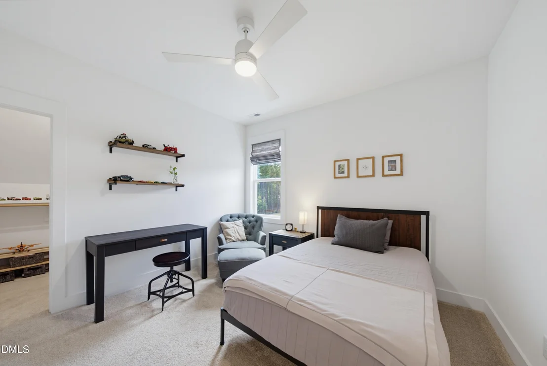Photo of 40 Spanish Oak Drive