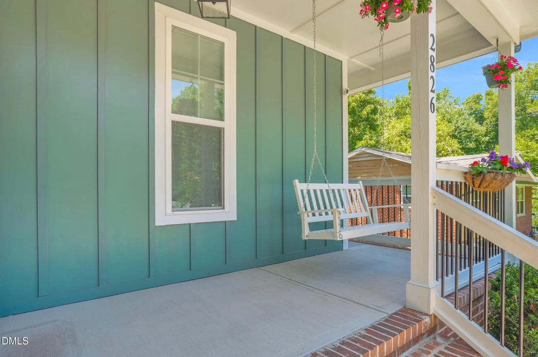 Photo of 2826 Beechwood Drive