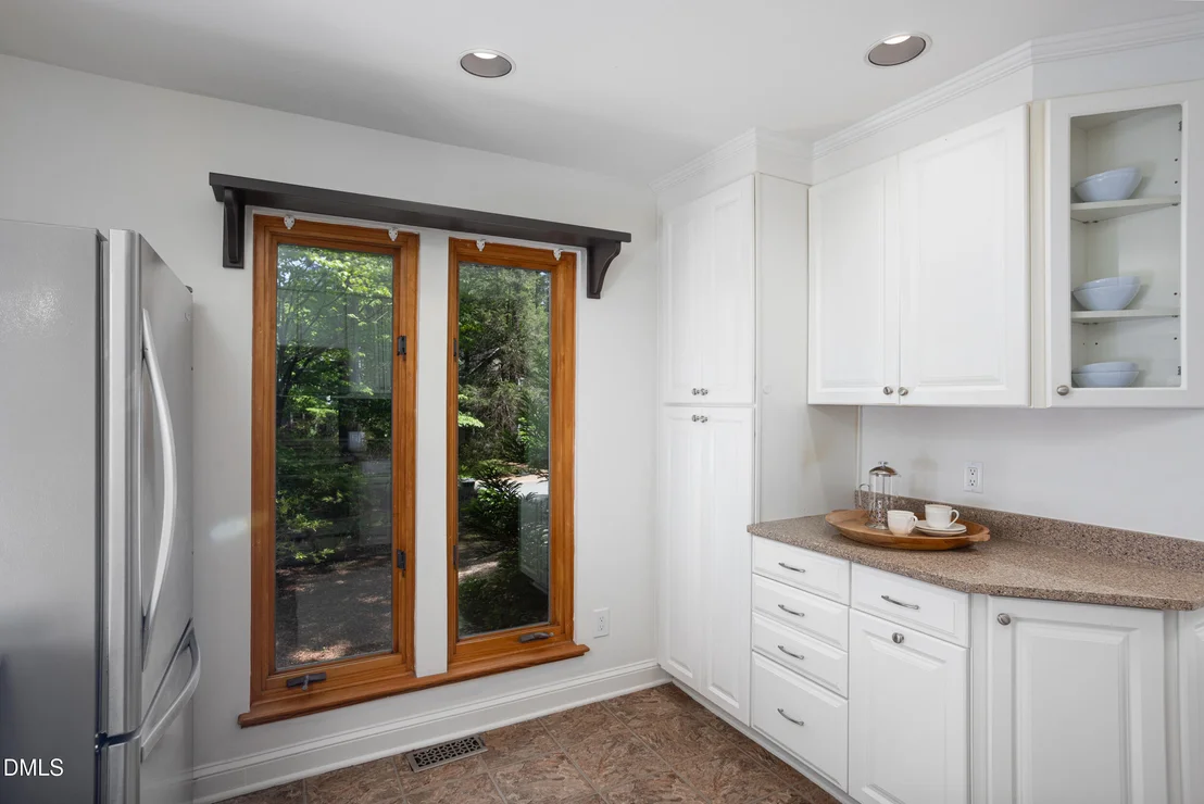 Photo of 414 Waterside Drive