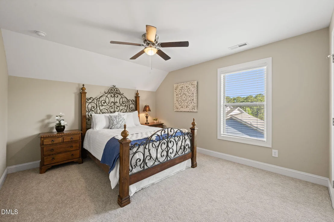 Photo of 528 Bosworth Place