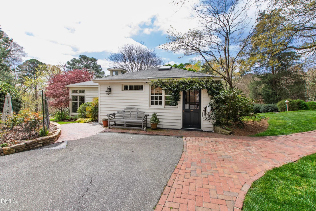 Photo of 223 Hillcrest Circle