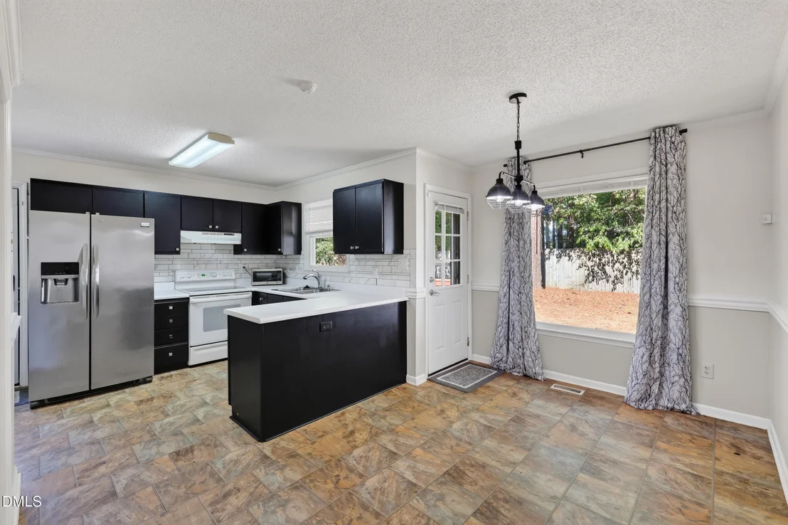 Photo of 208 Crosspine Drive