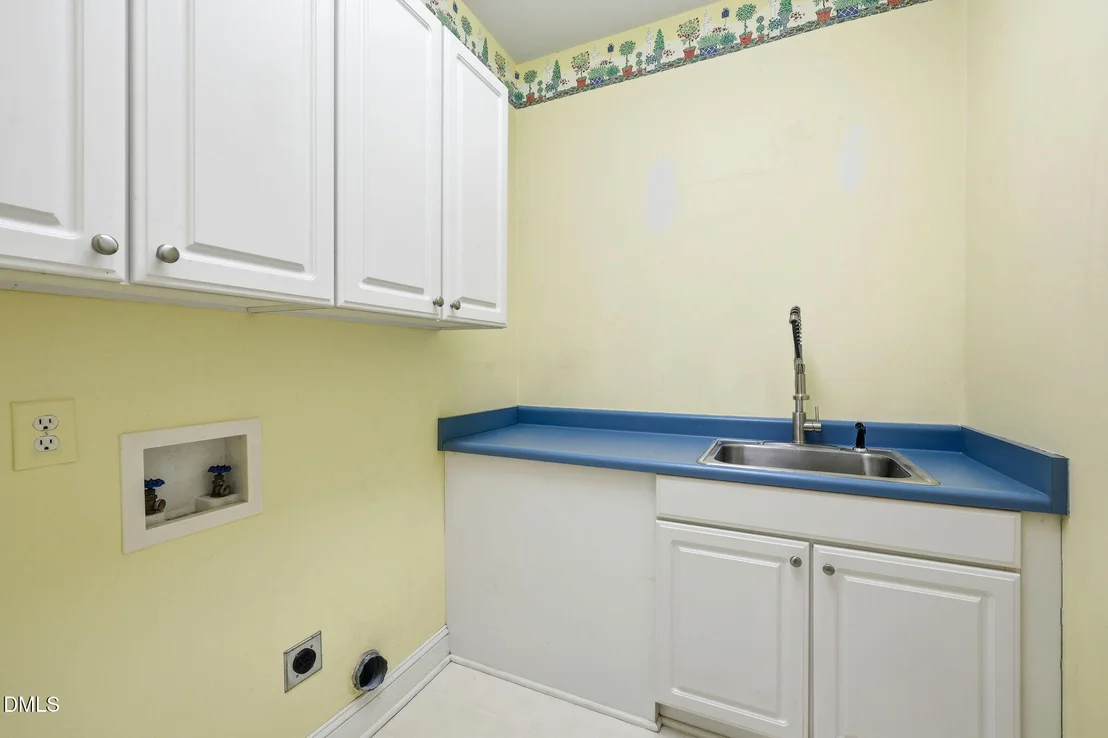 Photo of 1204 Westerham Drive