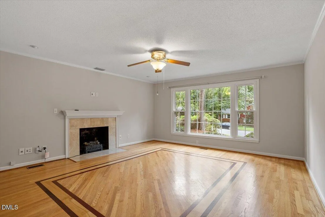 Photo of 2435 Sedgefield Drive