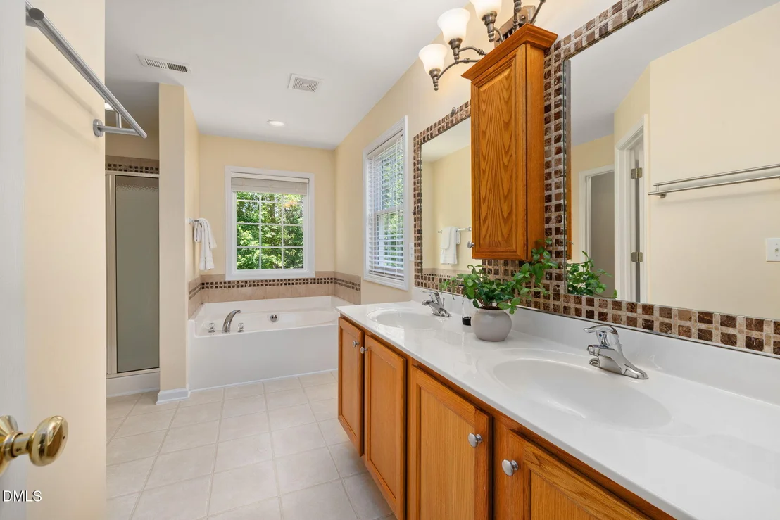 Photo of 4 Beaver Creek Lane