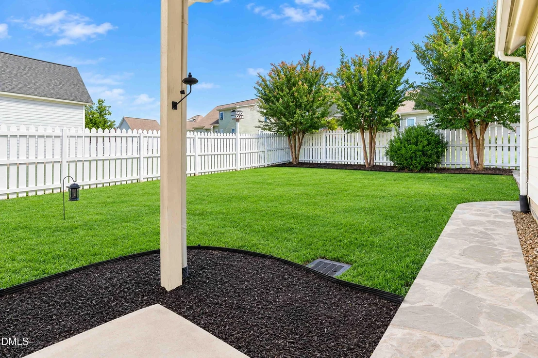 Photo of 90 Ellen Circle