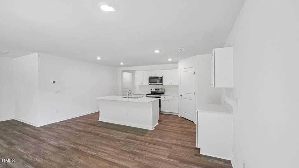 Photo of 296 Holton Street