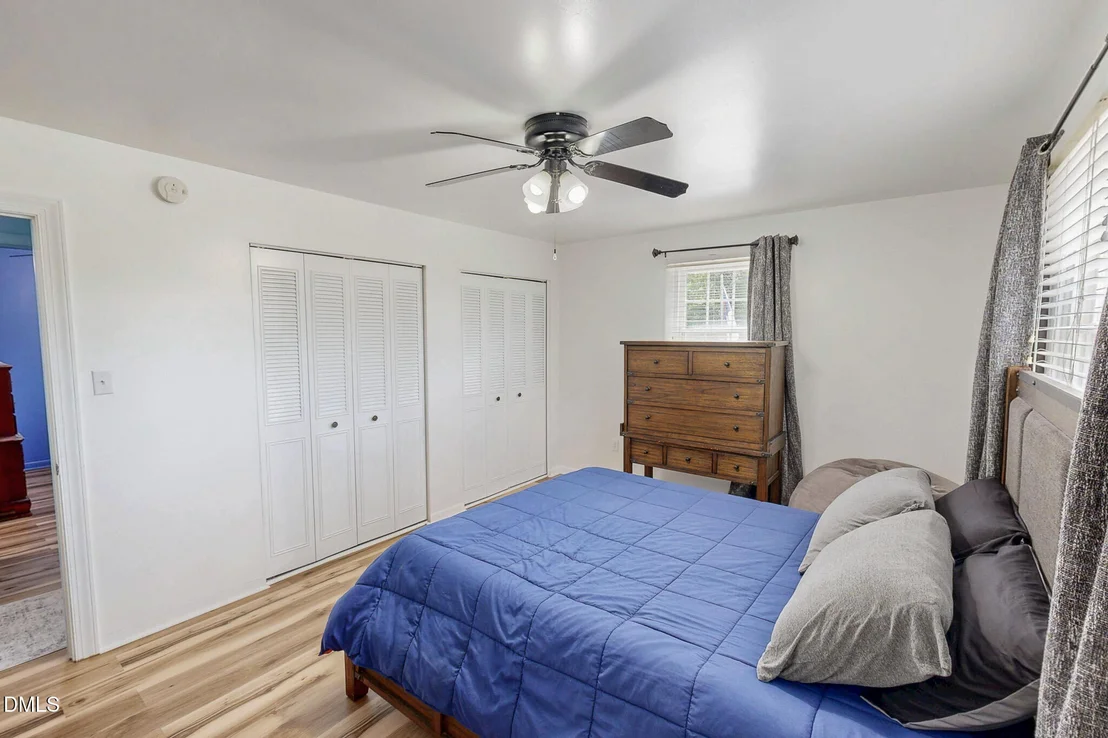 Photo of 1641 Oak Grove Road