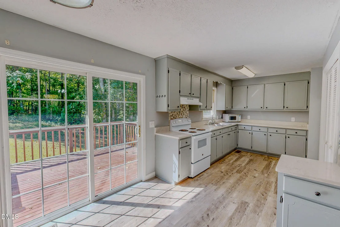 Photo of 405 Marvin Gill Road
