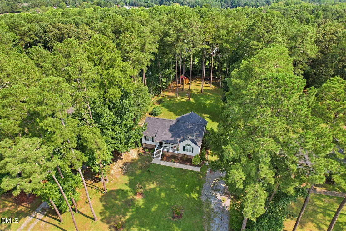 Photo of 130 Walton Circle