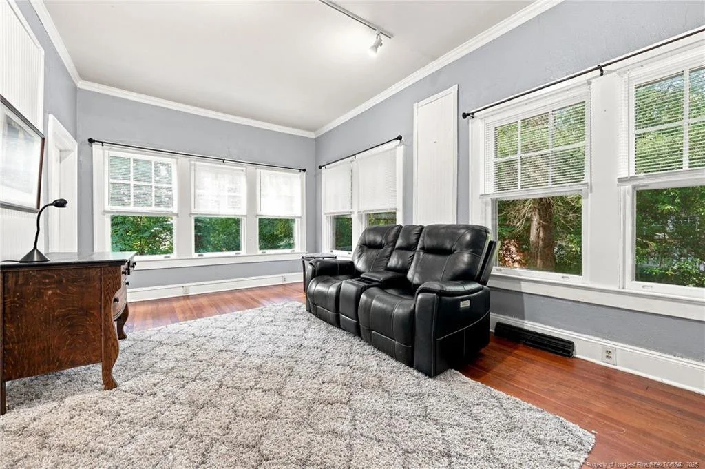 Photo of 505 Sunset Drive