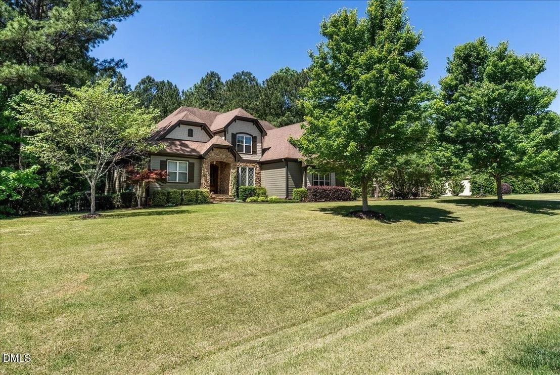 Photo of 25 Granite Drive