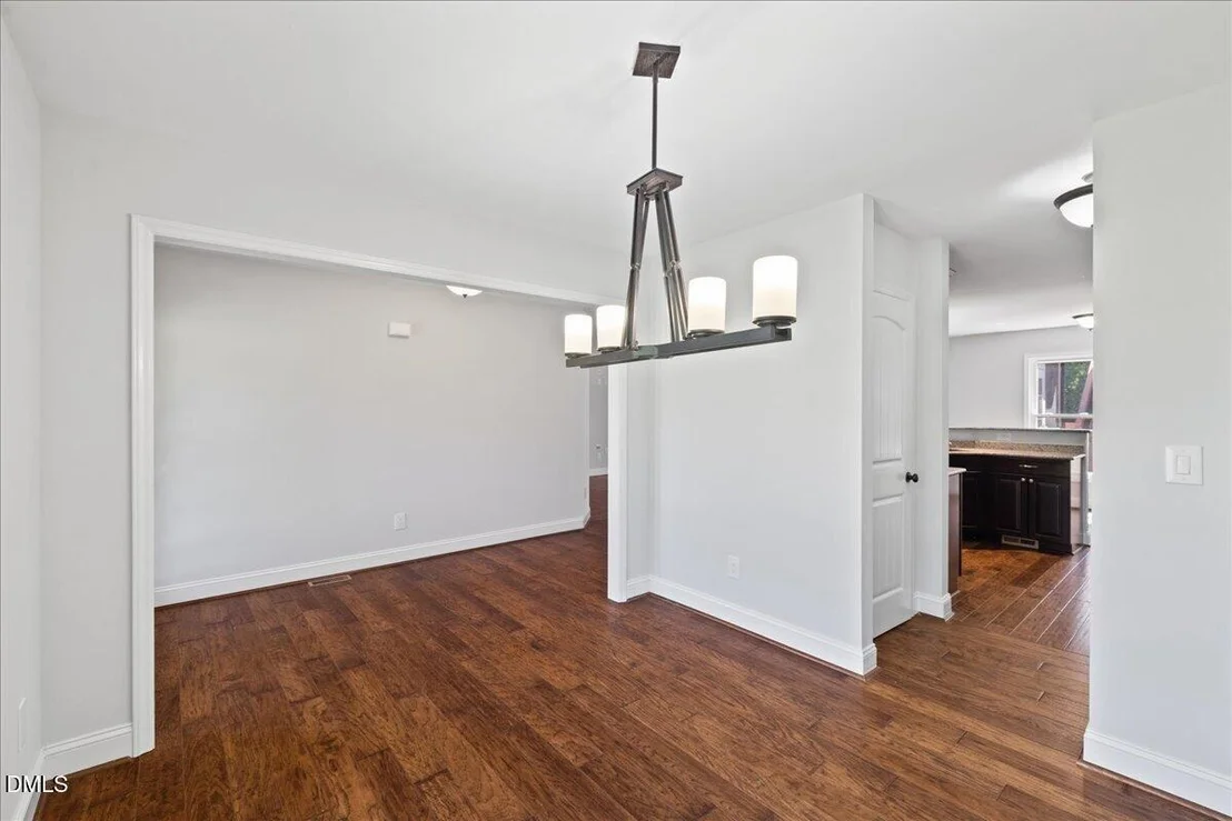 Photo of 11208 Range Road