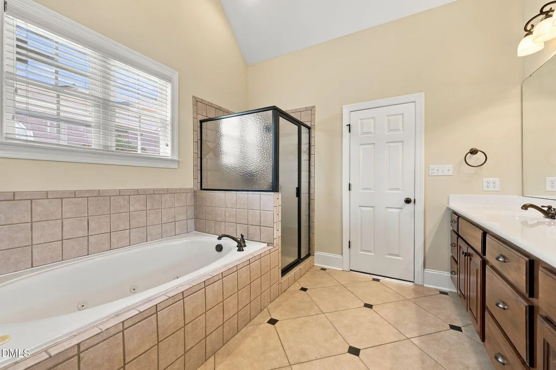 Photo of 17 Avocet Lane