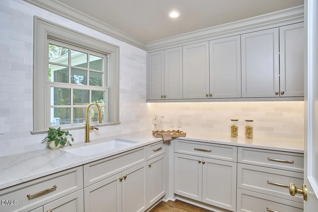 Photo of 3706 Darwin Road