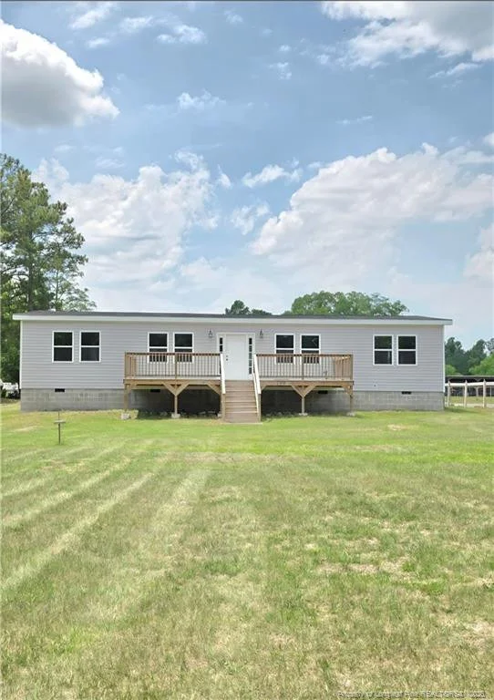 Photo of 190 Deaton Road