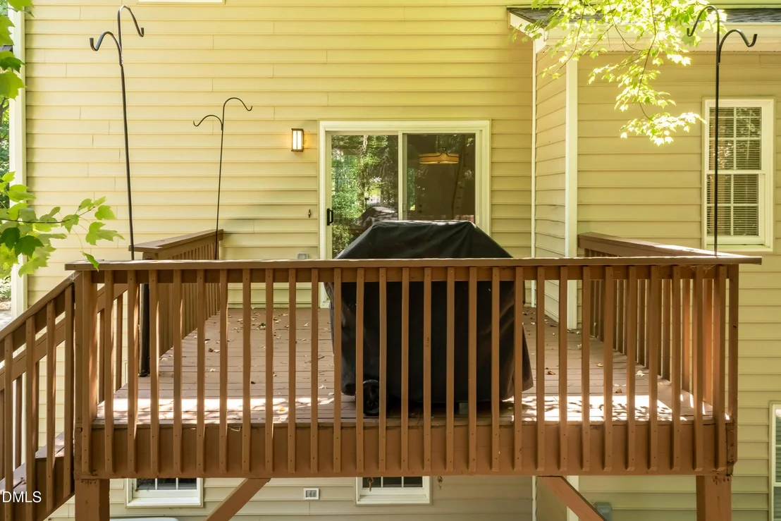 Photo of 300 Cardinal Crest Lane