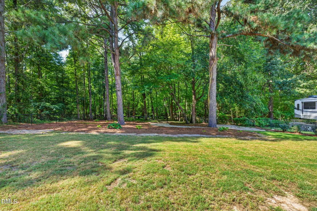Photo of 239 Tomahawk Drive