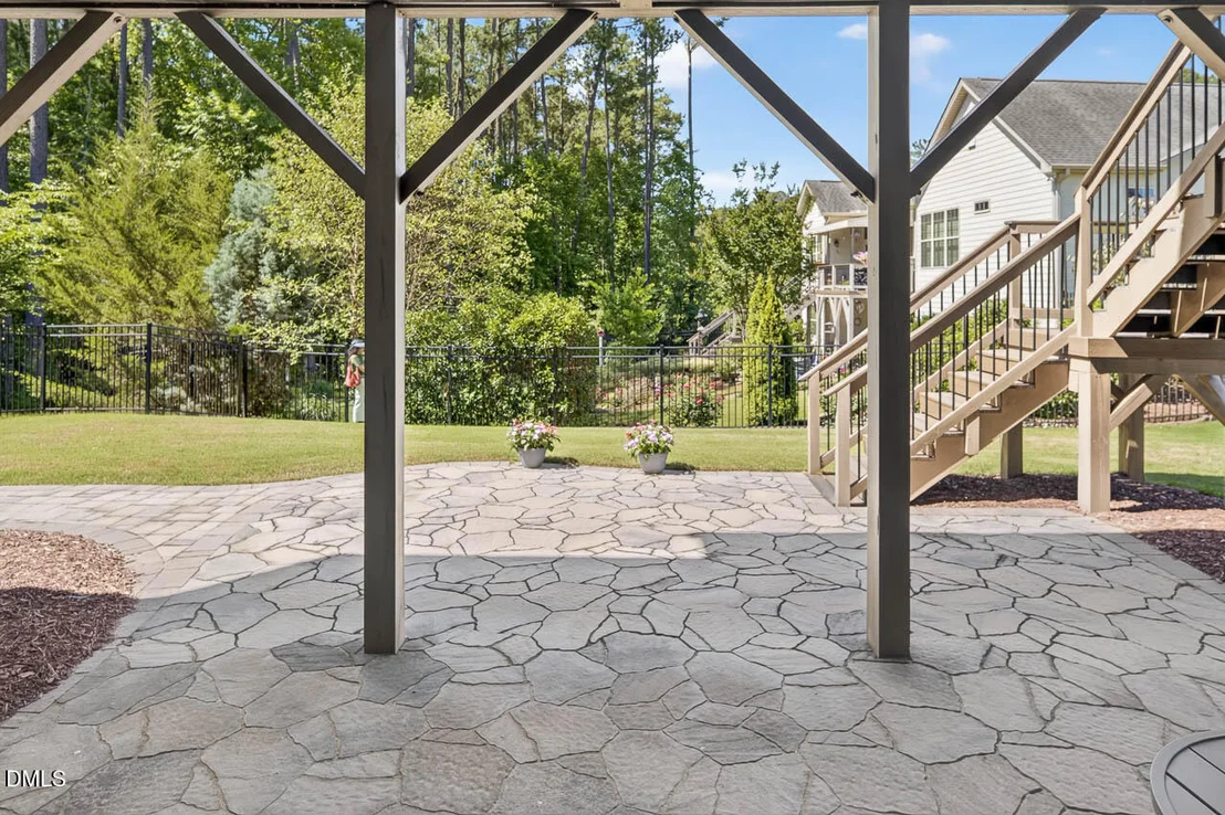 Photo of 2555 Beckwith Road