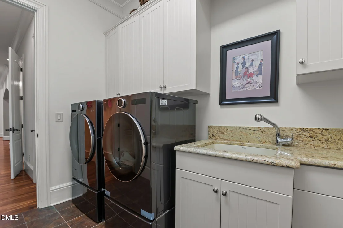 Photo of 1112 Ladowick Lane