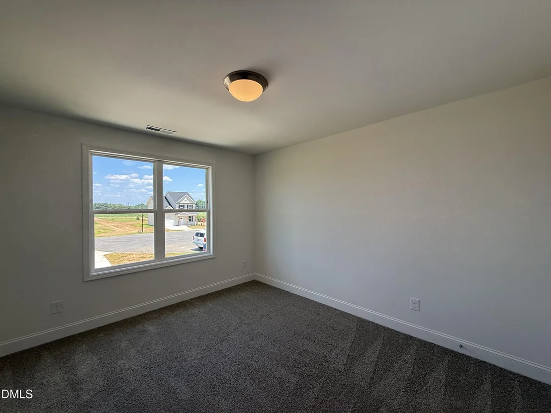 Photo of 140 Longfield Court