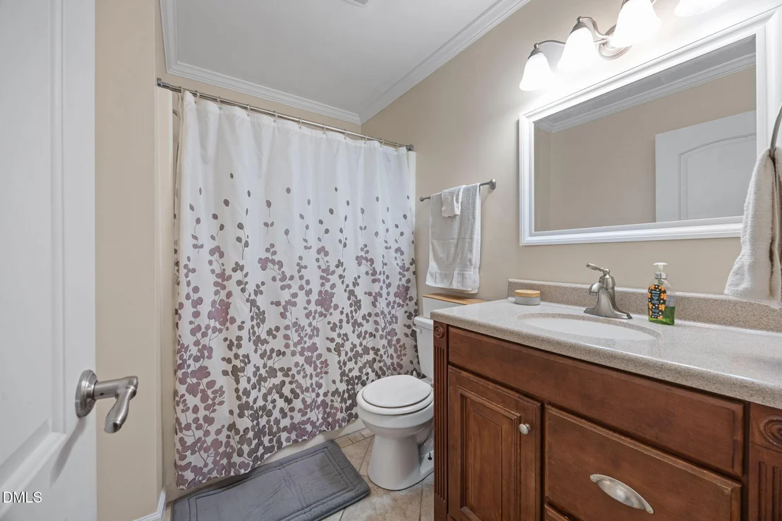 Photo of 212 Esquire Lane