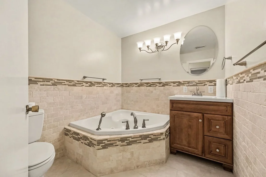 Photo of 410 Brookside Drive