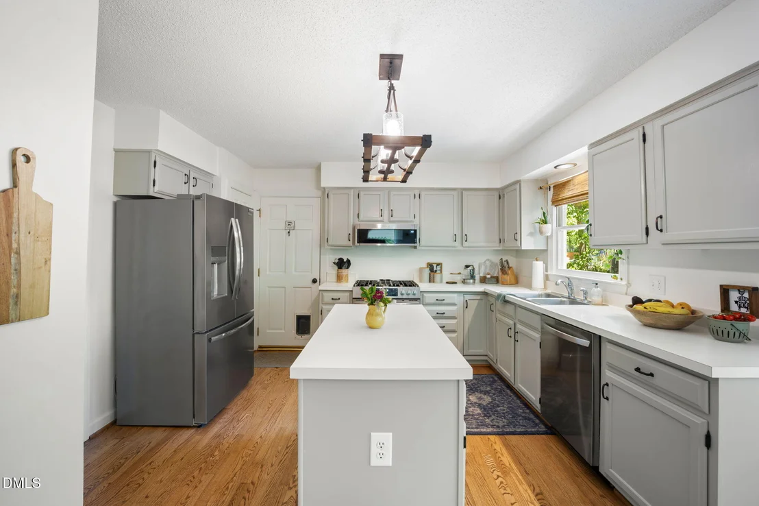 Photo of 1307 Chimney Hill Drive