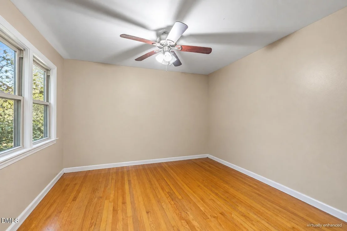 Photo of 6324 Tryon Road