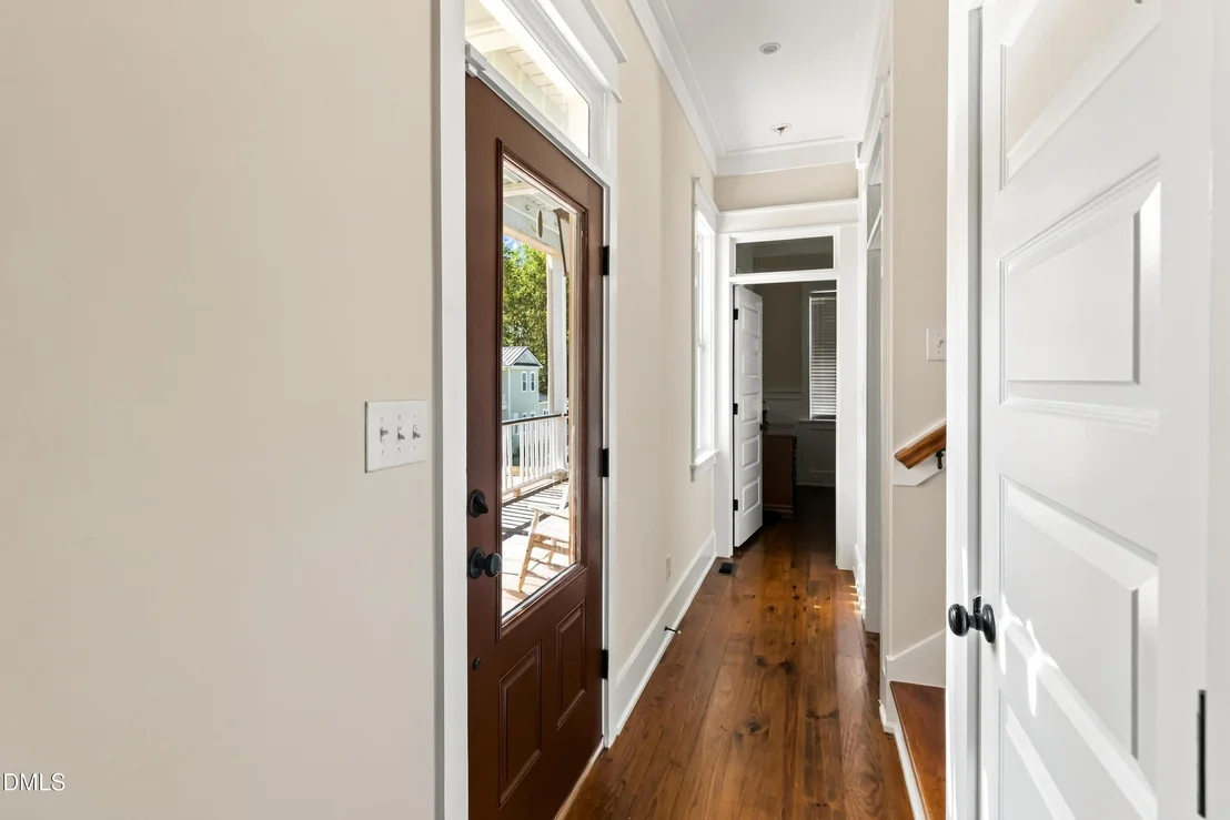 Photo of 90 Ellen Circle