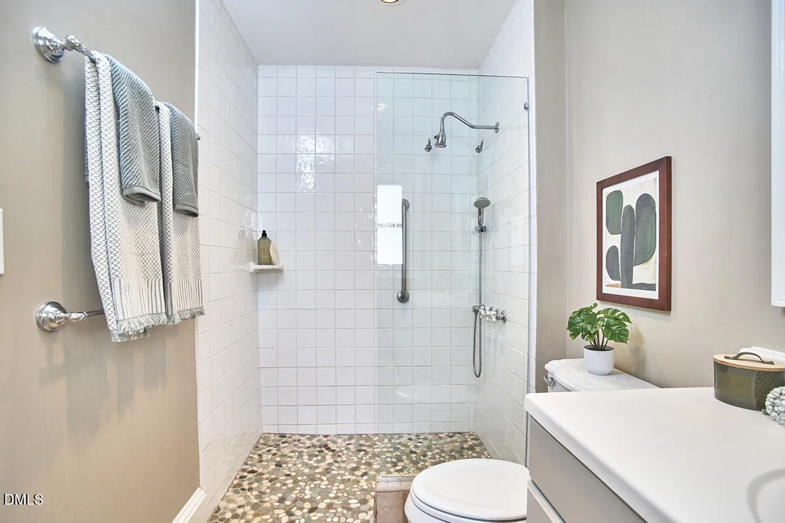 Photo of 118 Forestwood Drive