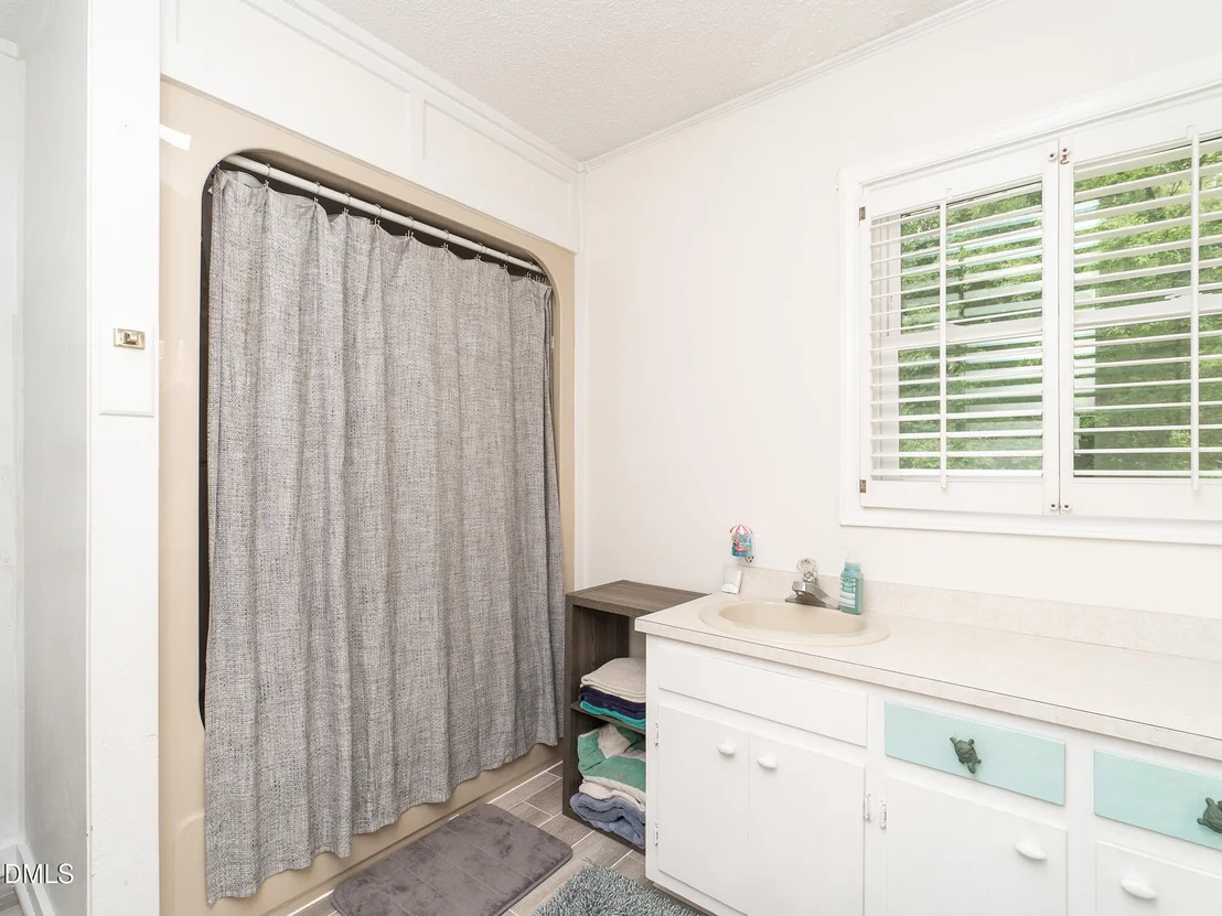 Photo of 1805 Travis Lane