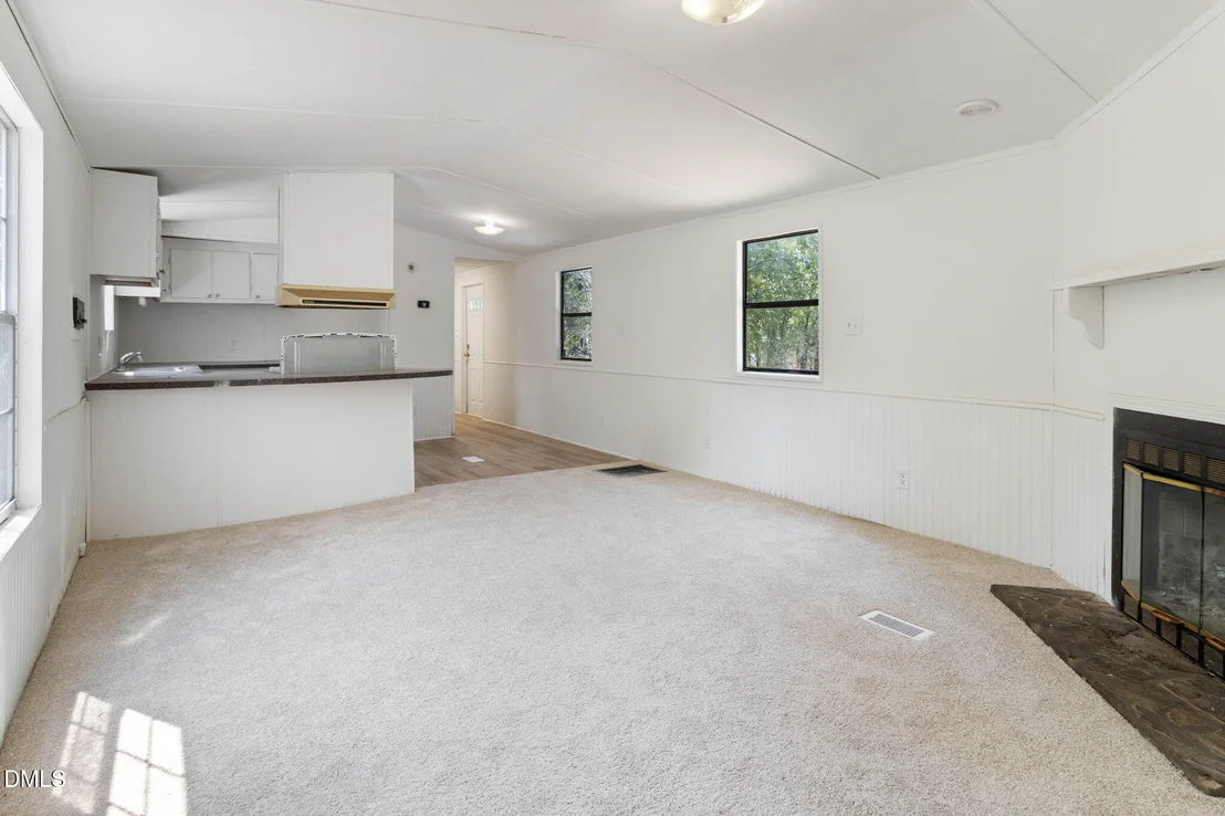 Photo of 148 Autumn Drive