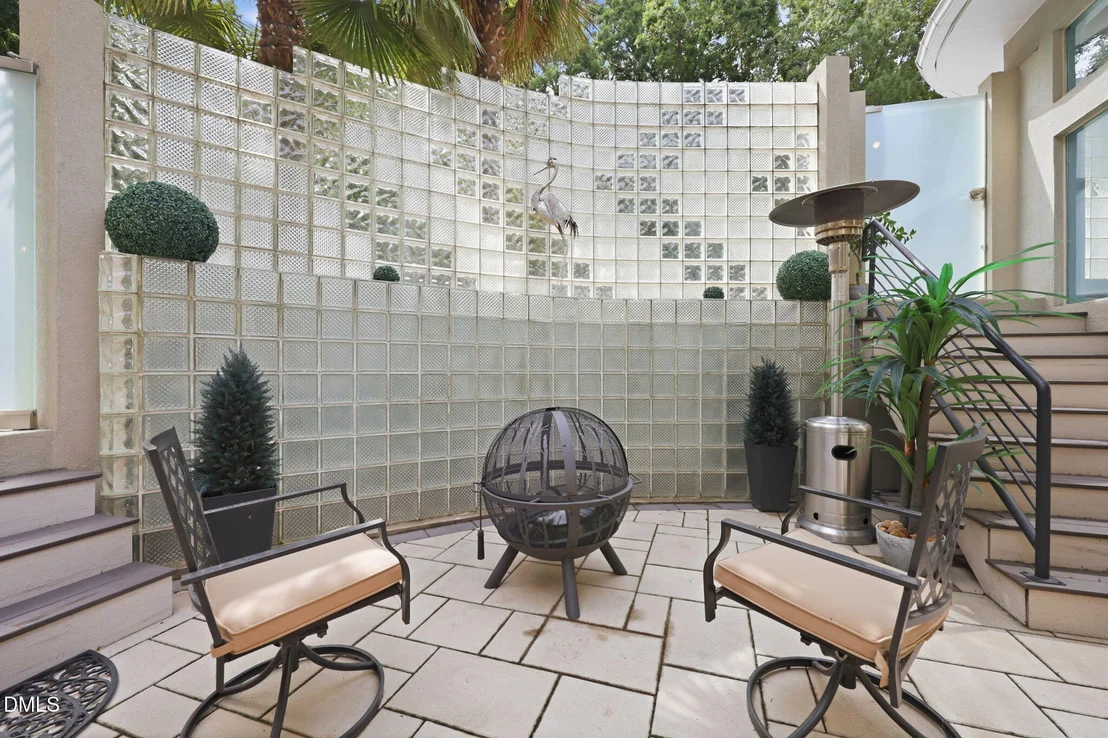 Photo of 2925 Debra Drive