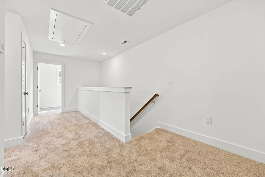 Photo of 66 Loganberry Avenue