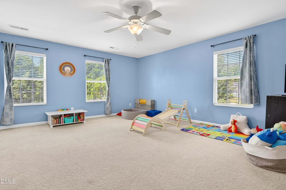 Photo of 2546 Covington Loop