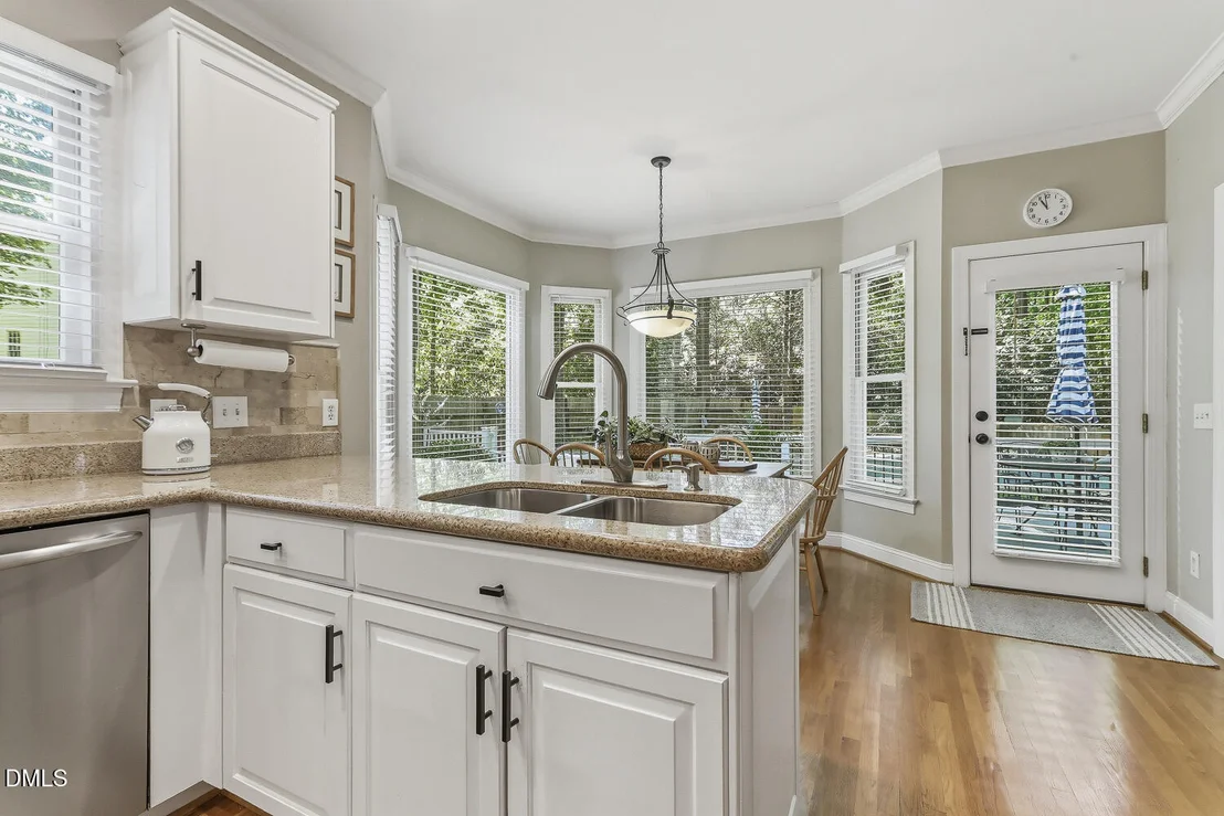 Photo of 429 Grosvenor Drive