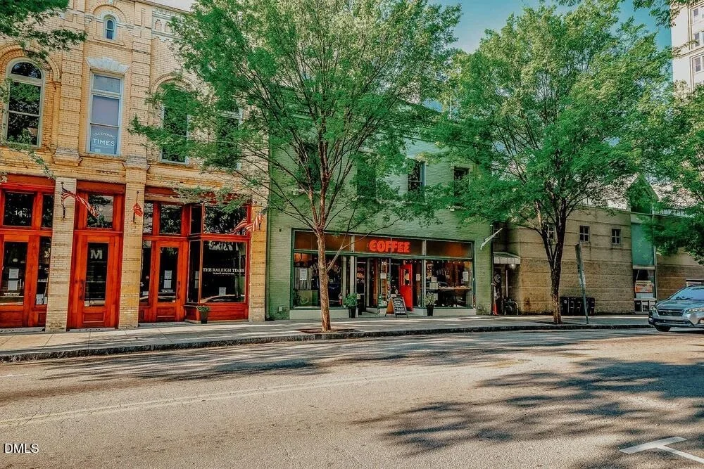 Photo of 1012 Addison Place