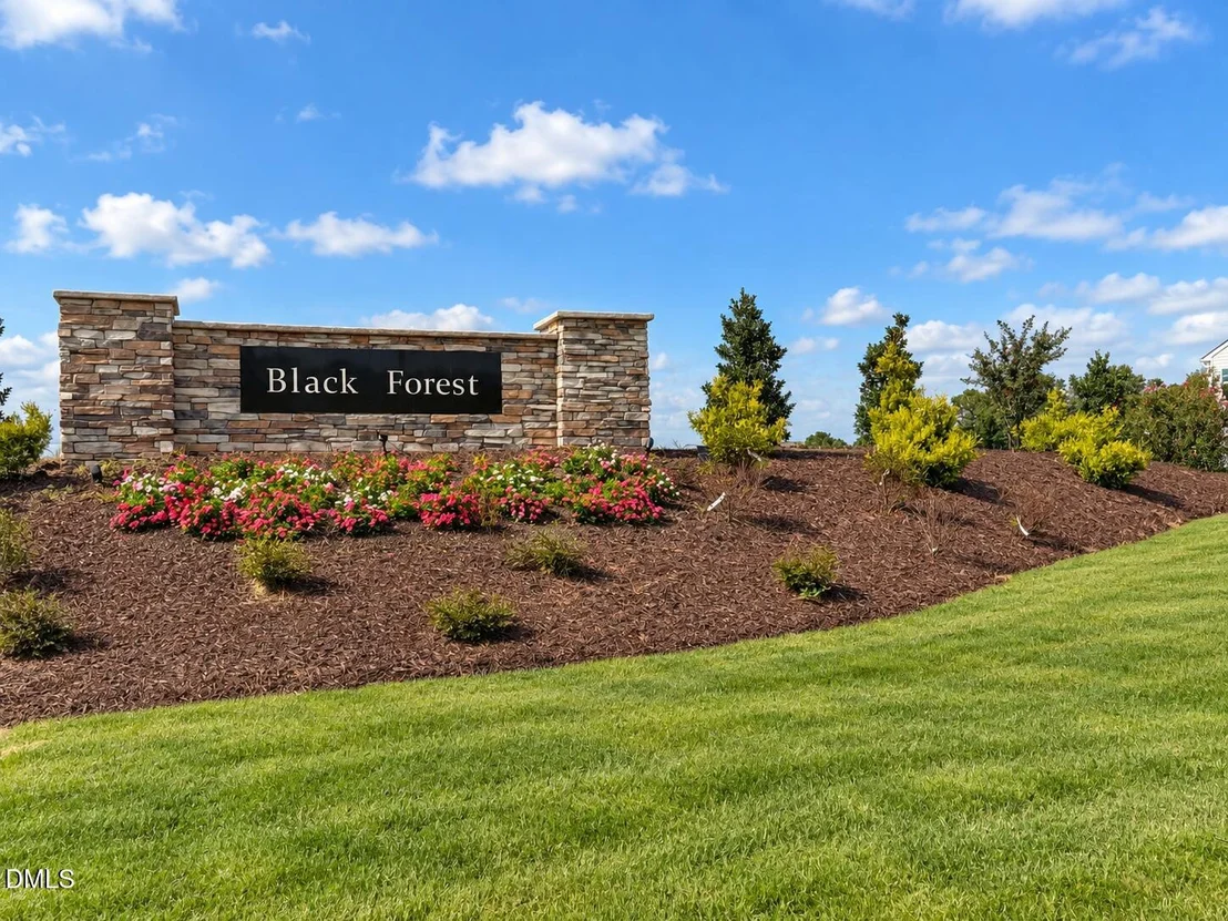 Photo of 285 Black Forest Pointe Trail