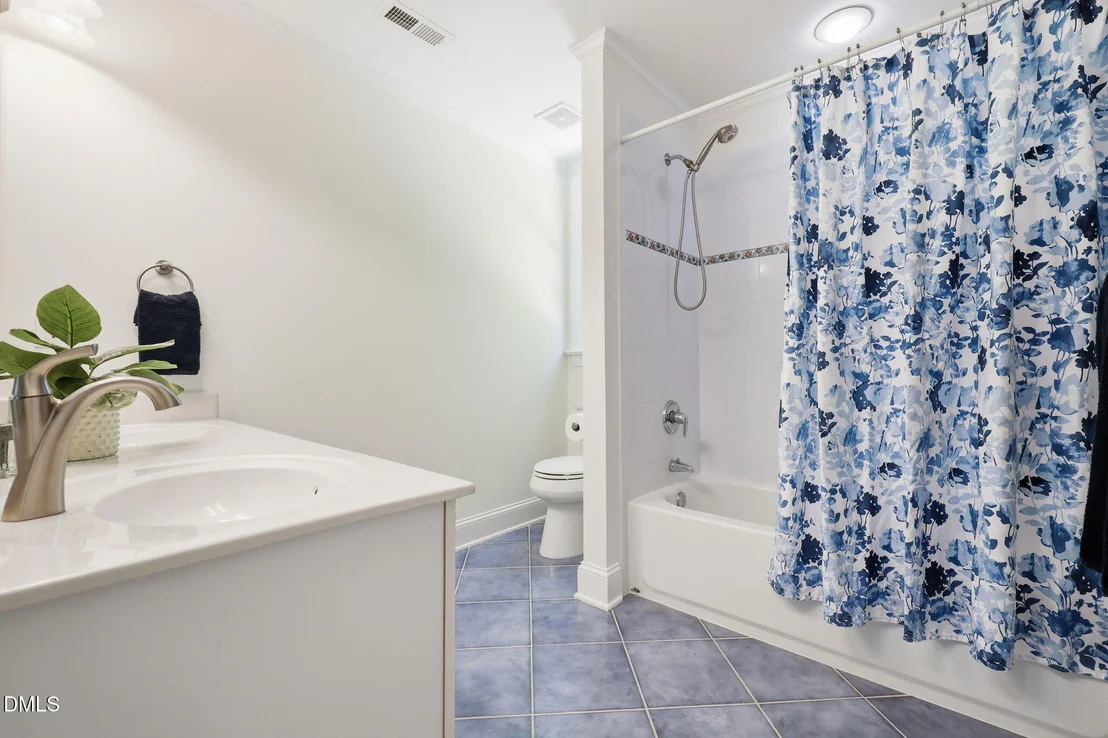 Photo of 8688 Barrett Ridge Road